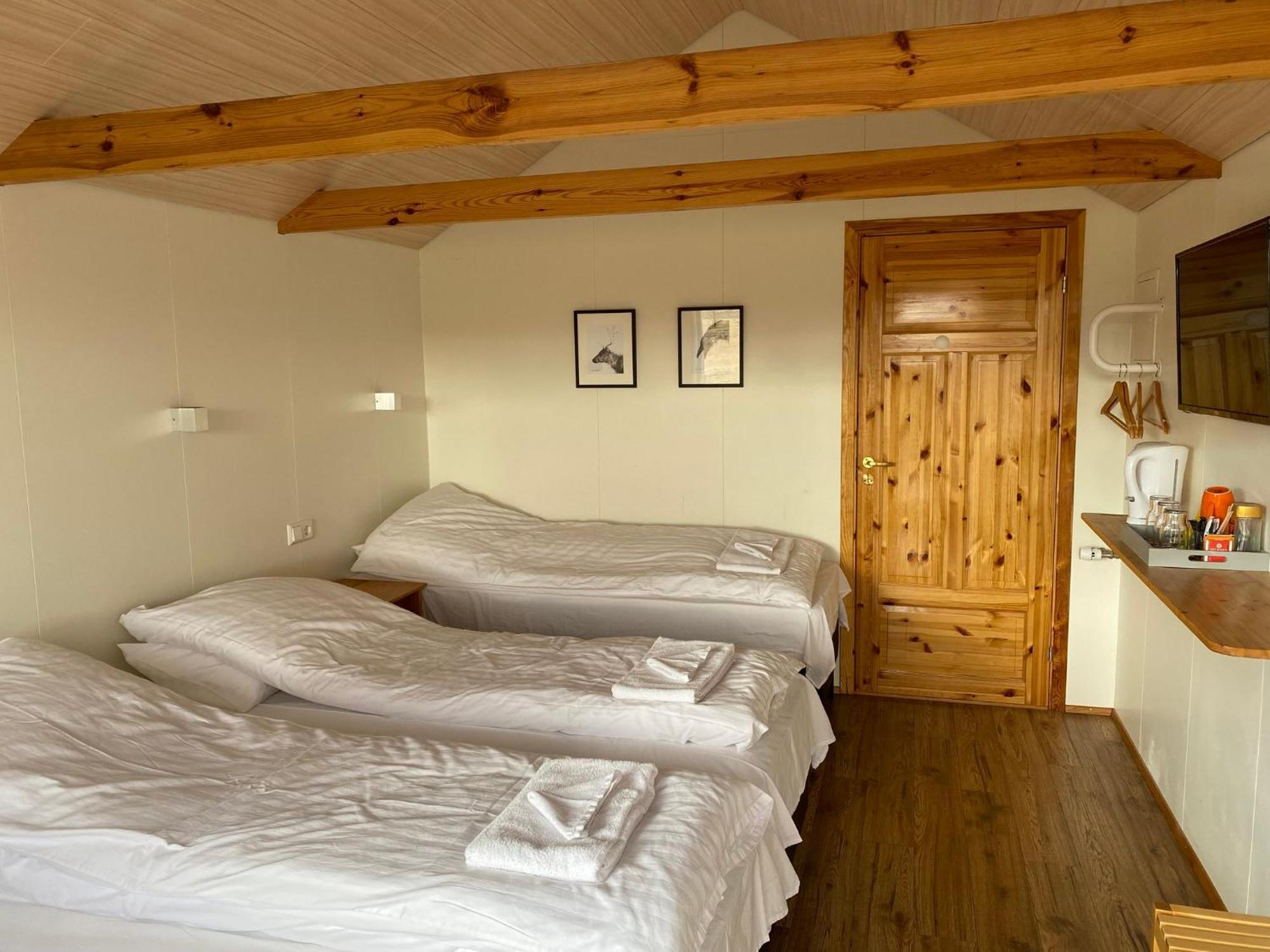 Bakkafloet Guesthouse Varmahlíð Zewnętrze zdjęcie